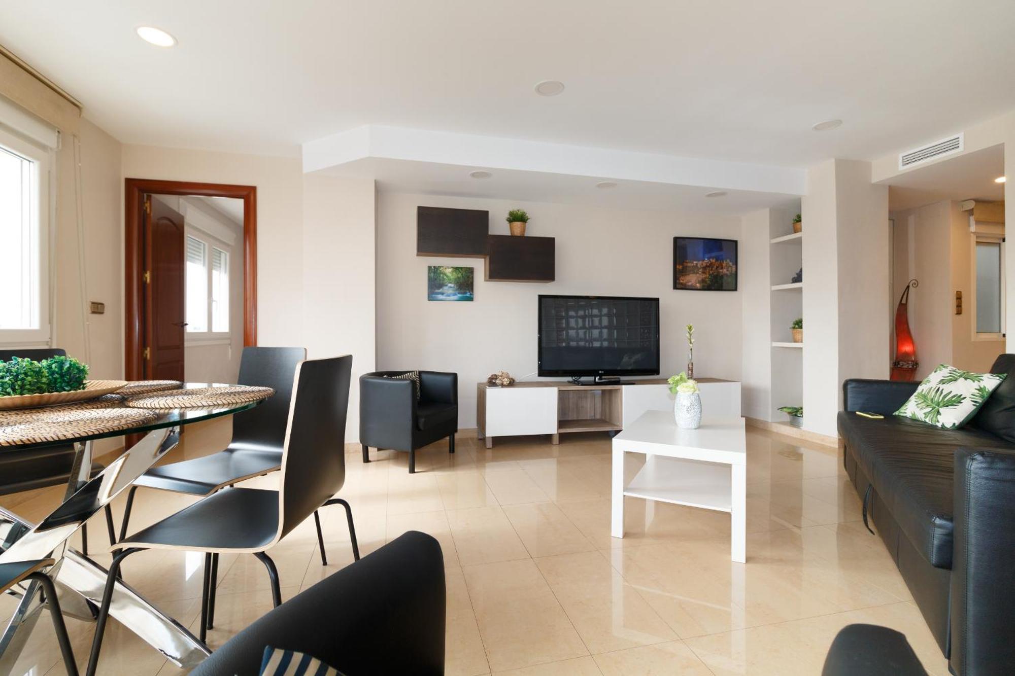 Fantastico Apartamento Para 7 Personas En La Mejor Zona Lägenhet Málaga Exteriör bild