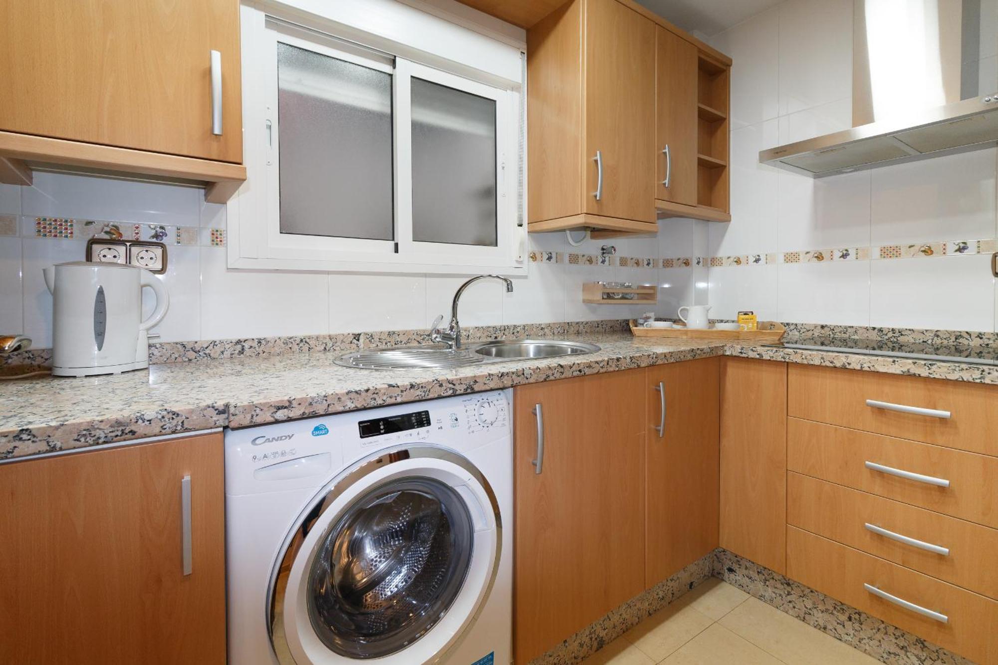 Fantastico Apartamento Para 7 Personas En La Mejor Zona Lägenhet Málaga Exteriör bild