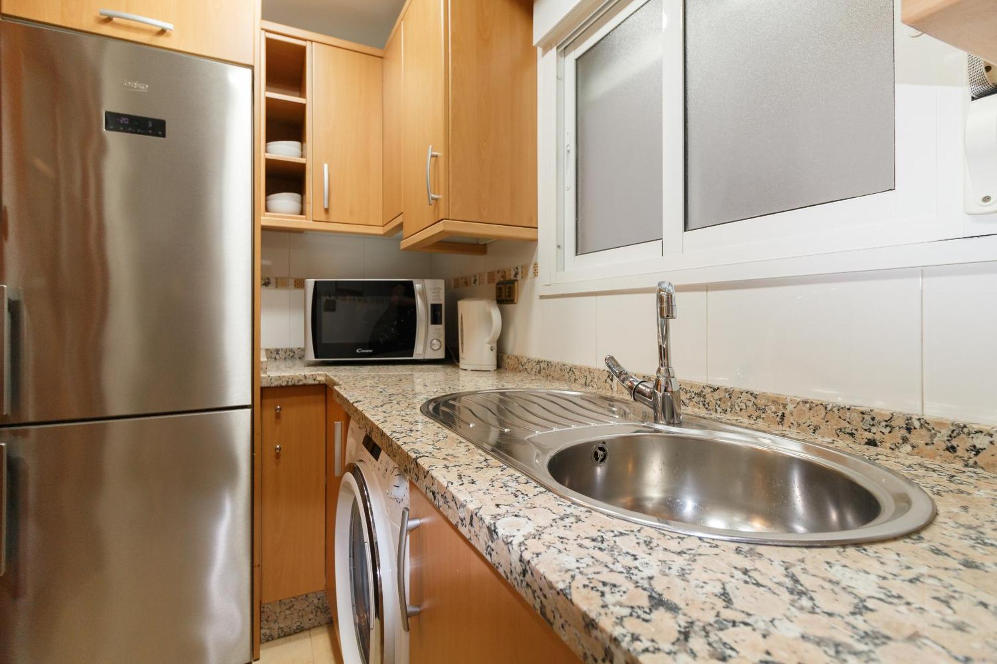 Fantastico Apartamento Para 7 Personas En La Mejor Zona Lägenhet Málaga Exteriör bild